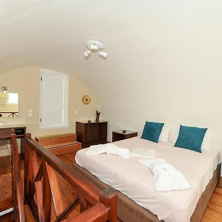 Asterolithos Apartmán *